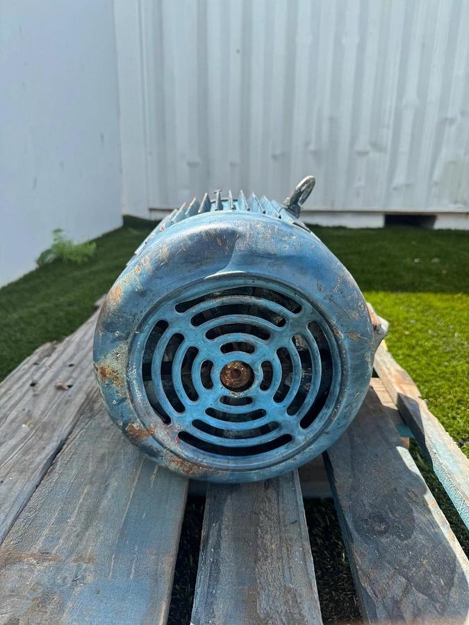 Used Leeson 151346.60 AC Motor 7.5Hp @ 1750RPM, 208-230/460V, 20-18.4/9.2A