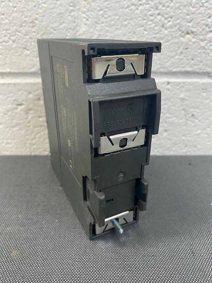 Used Siemens 6ES7158-0AD01-0XA0 Simatic S7 Coupler