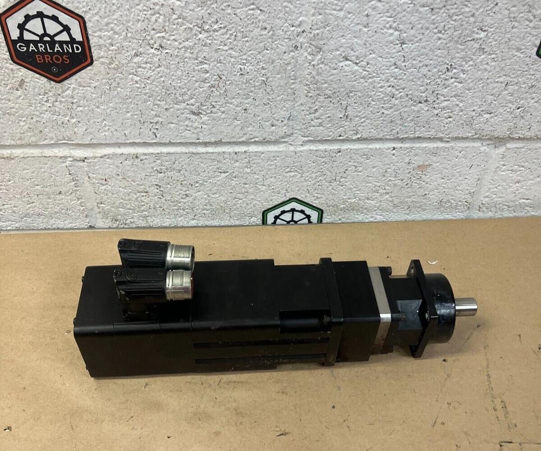 Used Allen Bradley MPL-A230P-VJ74AA Series A Servo Motor