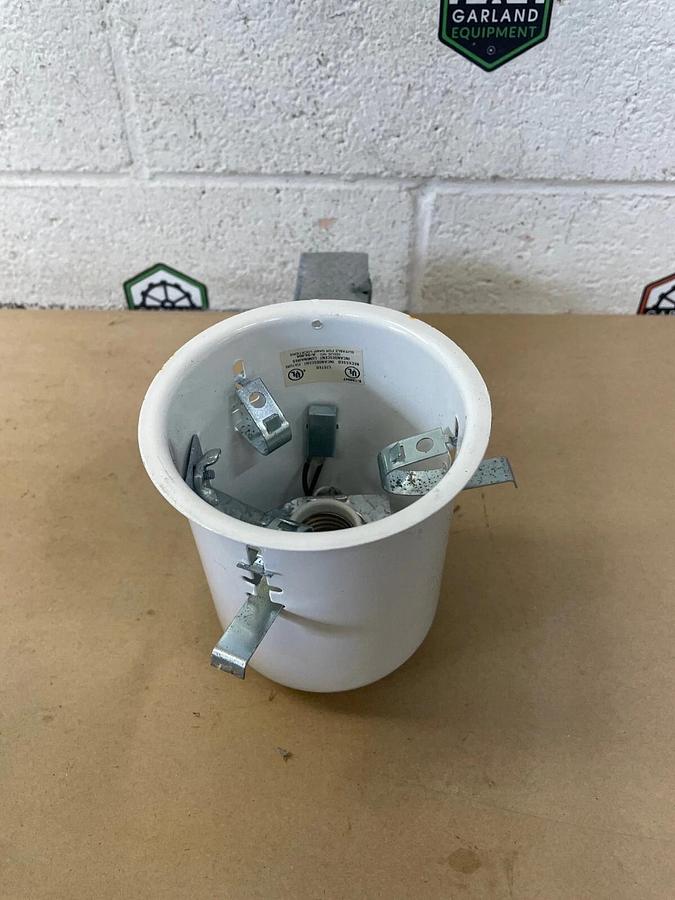 Used Com-Tech RL20R 3” in Remodel Recessed Housing - Lot of 6