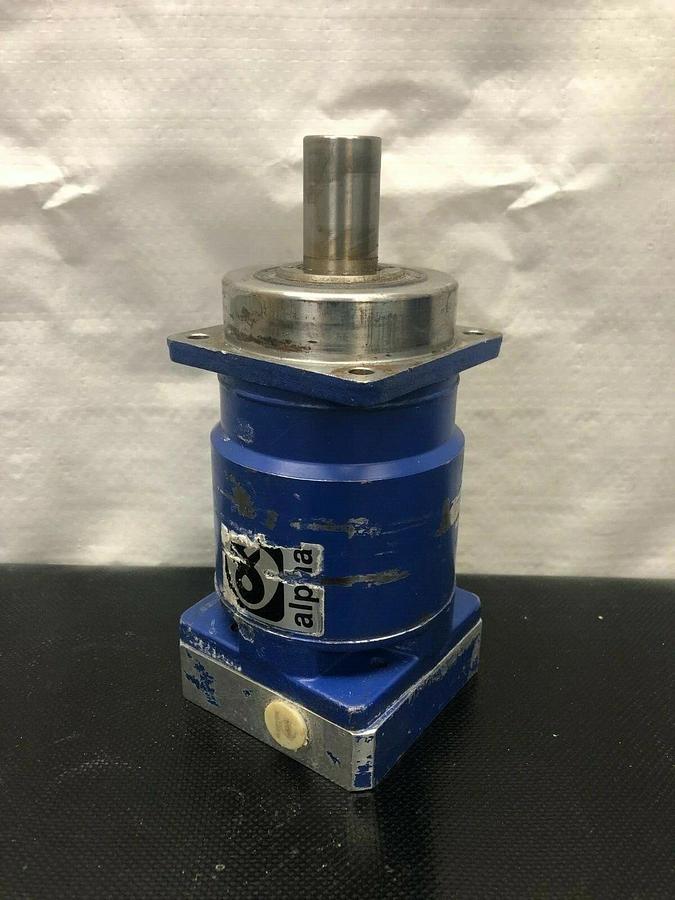 Used Aloha 5P-075-MF2-28-021-000 Gearbox Head Motor Reducer
