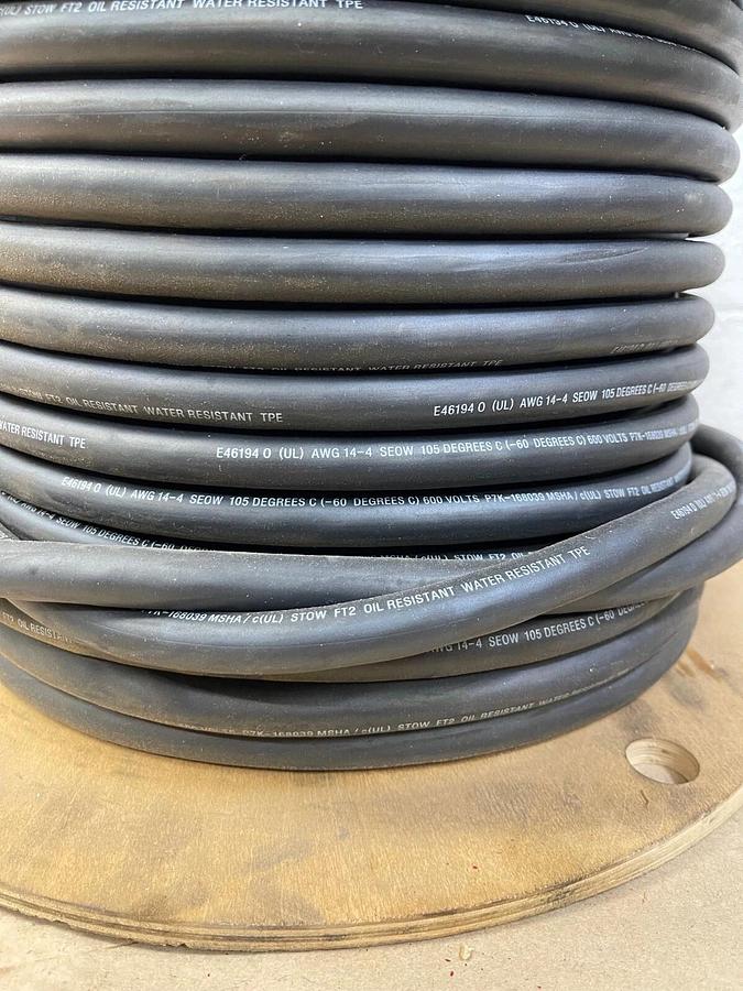 Used Southwire E46194 Water Resistant Flex Cable Cord AWG 14-4 SEOW Roughly 225' 600V
