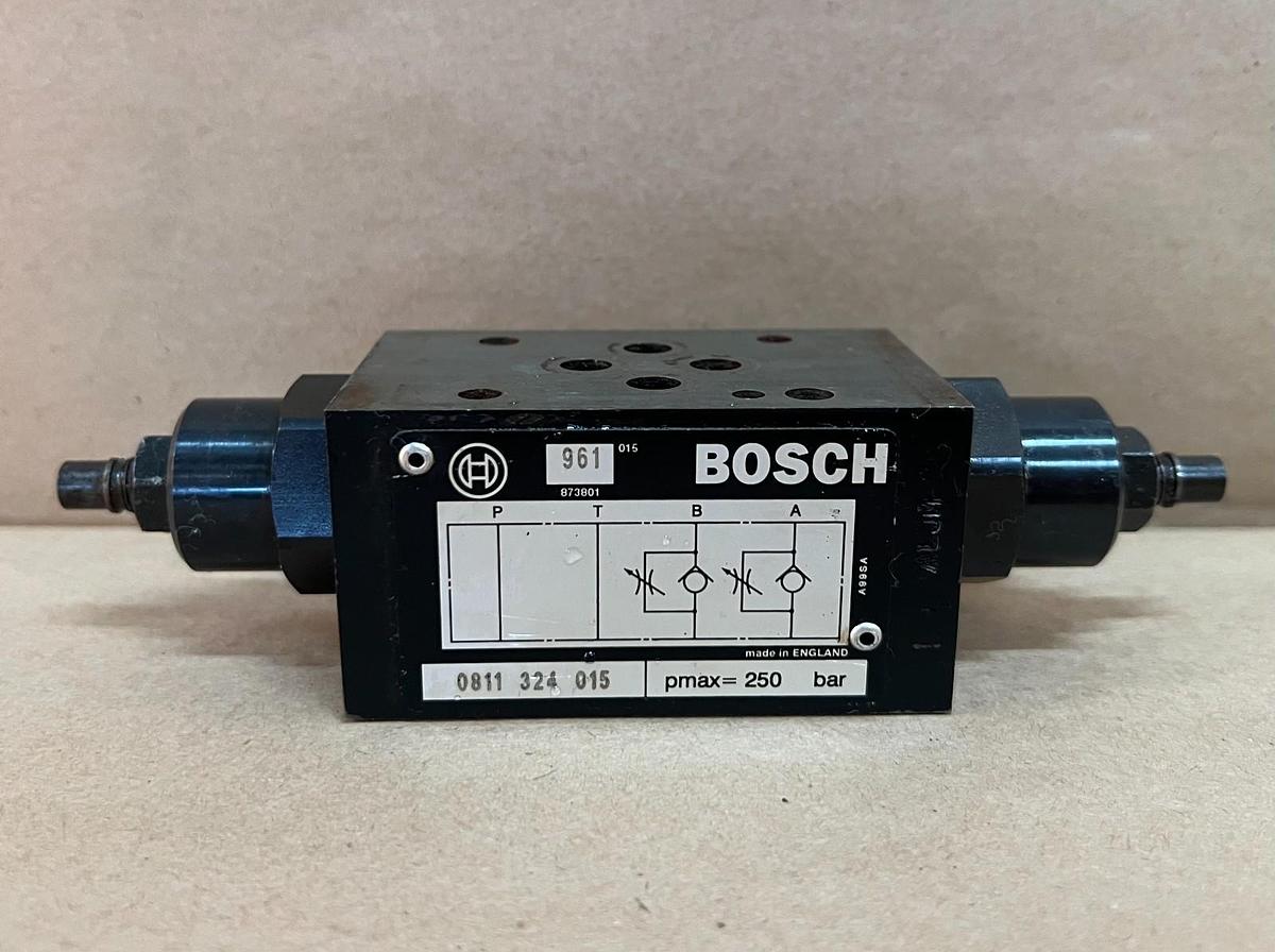 Used Bosch 0811 324 015 Hydraulic Valve, 250 Bar Max Pressure