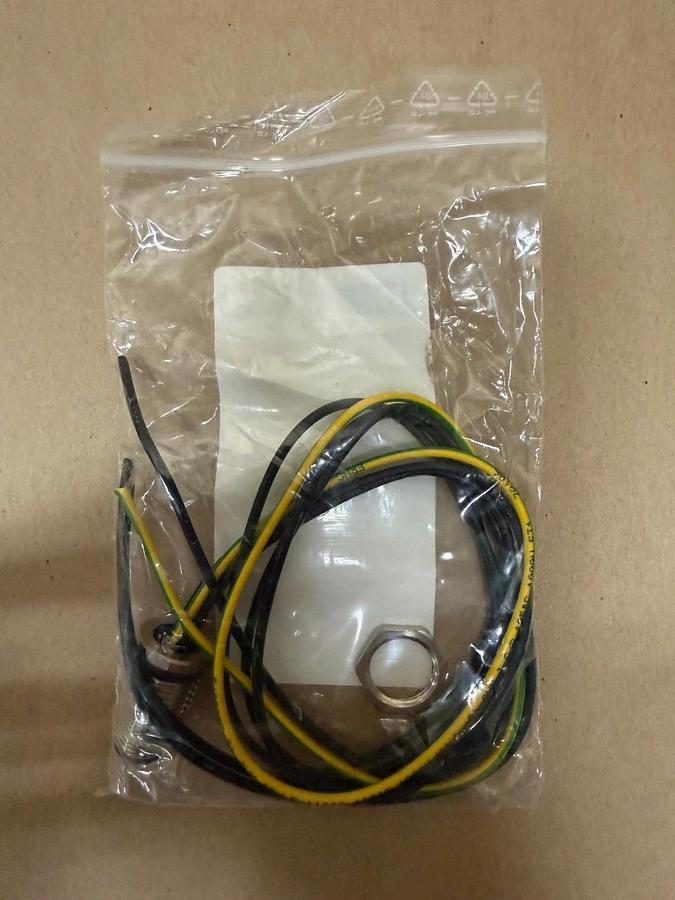 Used Phoenix Contact SACC-DSI-M12MSS-4CON-M16/0,5 PE Device Connector *NEW*