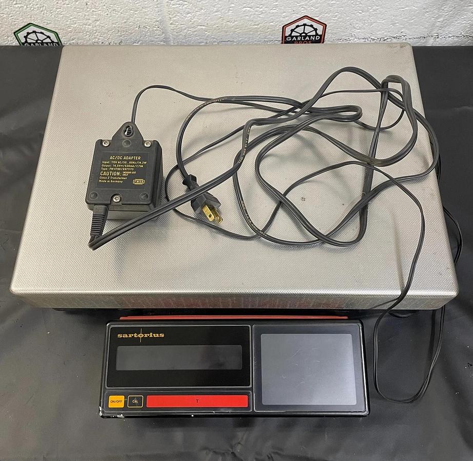 Used Sartorius IB 31000 P Platform Scale