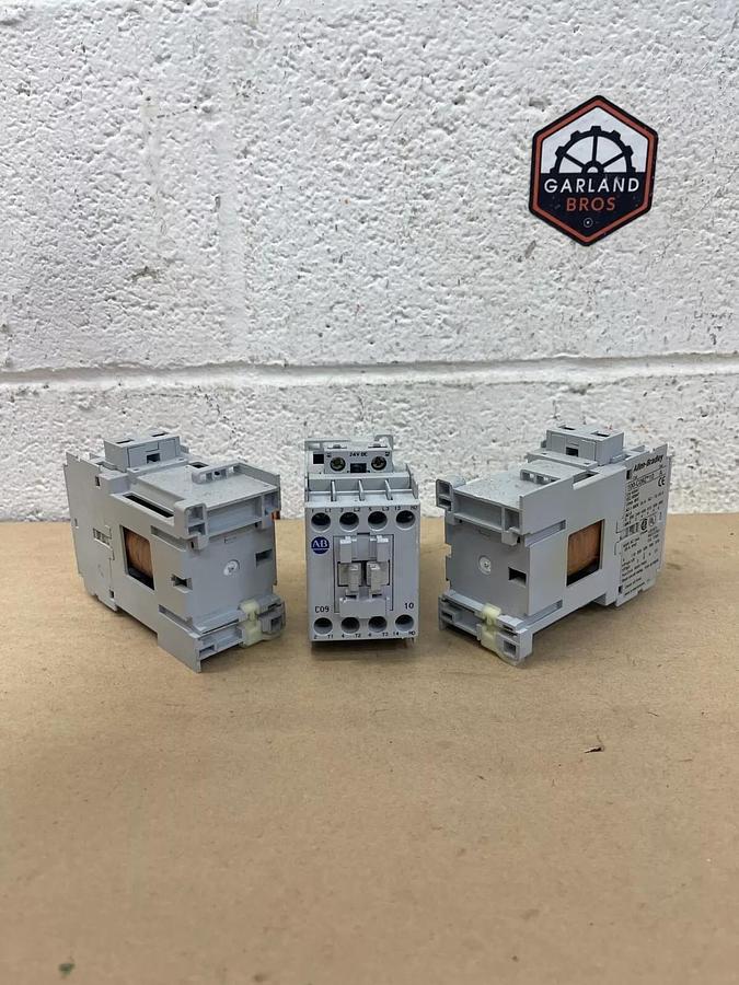 Used Allen-Bradley 100-C09Z*10 Contactor Series A, 600 V, 25 A - Lot of 3