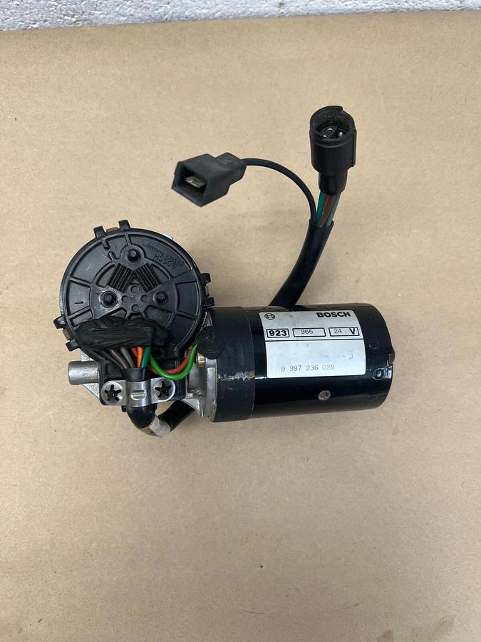 CAT/Bosch 923, 9X-3392-N Wiper Motor