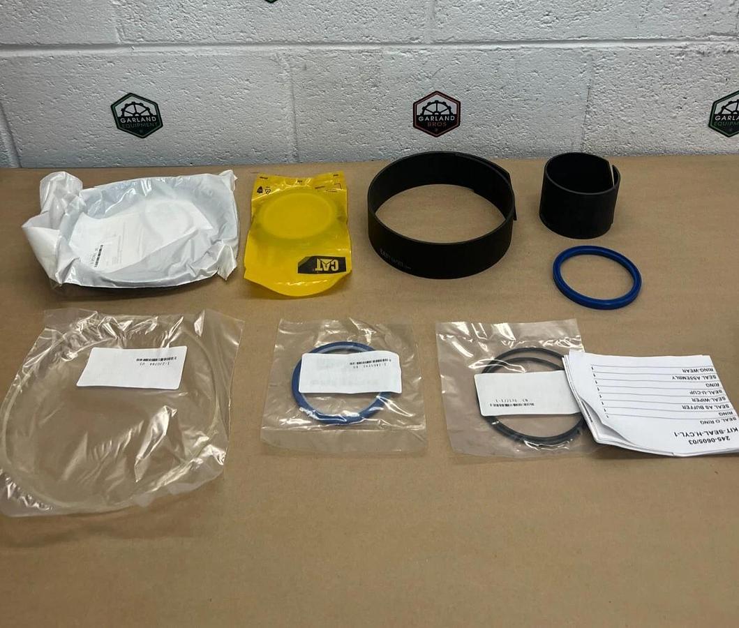 CAT 245-0605 Seal Kit