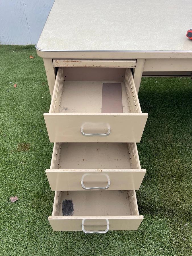 Used Vintage Tank Desk, 5 Drawer, Beige Frame, Metal, Top Length: 60”, Top Width: 30”