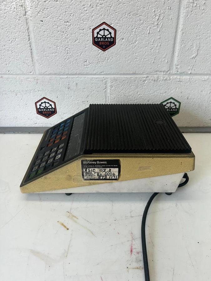 Used Pitney Bowes A510 Postal Scale