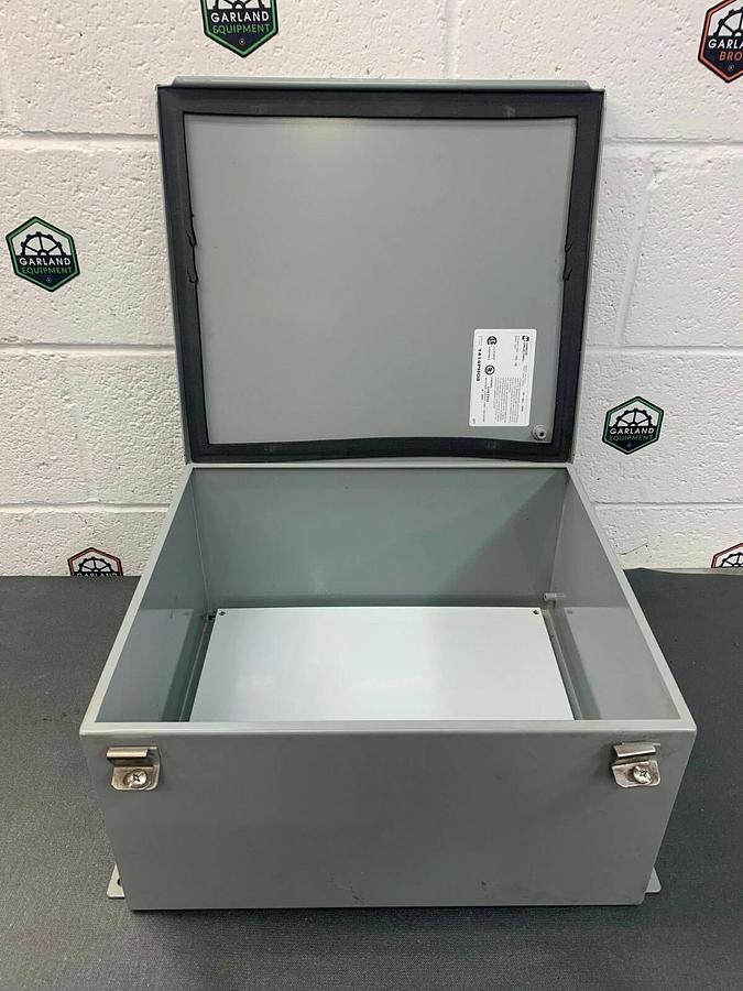 Used Hammond Manufacturing 1414PH08 Enclosure