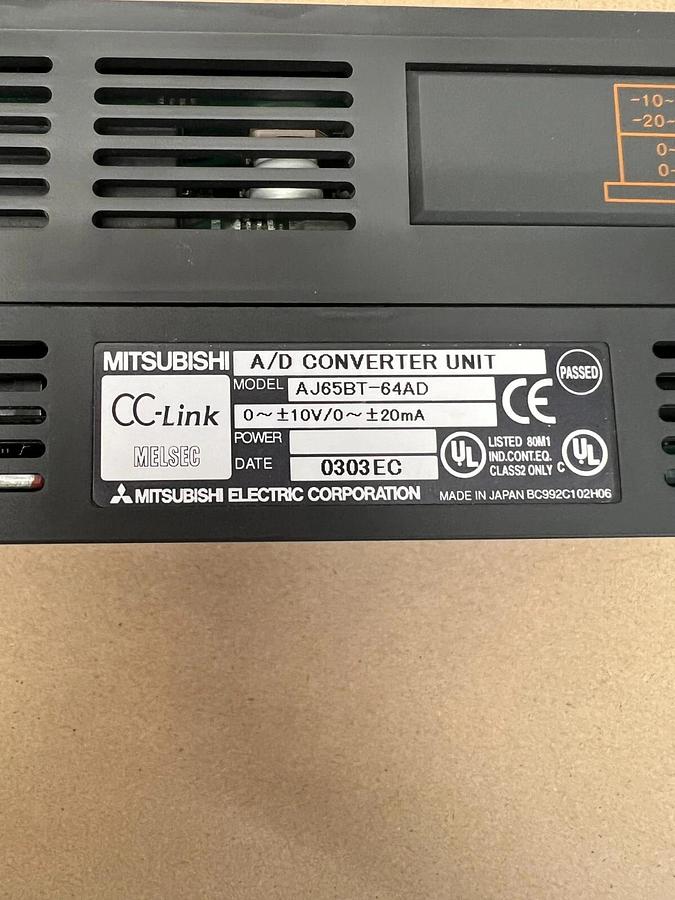 Used Mitsubishi AJ65BT-64AD CC-Link A/D Converter Unit