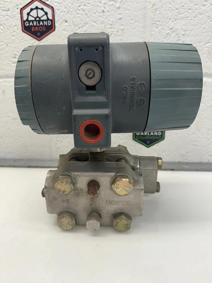 Used Foxboro 823DP-I3S1SM2-A Electronic Transmitter, 12.5-65 VDC, 3000 Psi