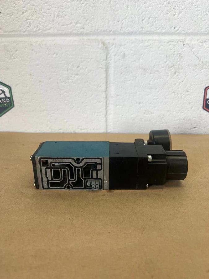 Used MAC PR82A-GACA Valve (Regulator)