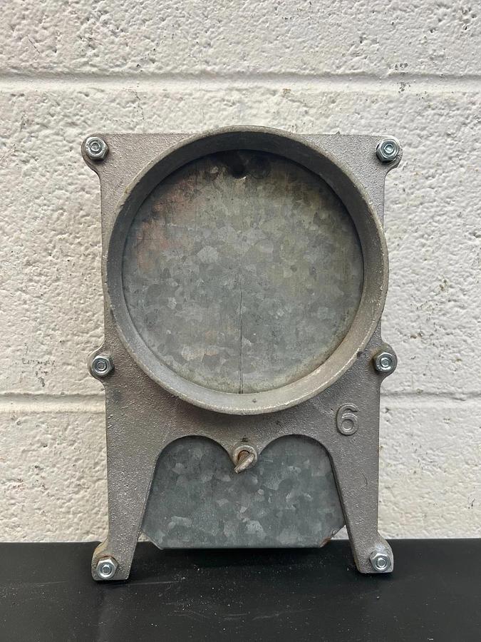 Used Manual Blast Gate Aluminum 6” Diameter Galvanized Steel Gate