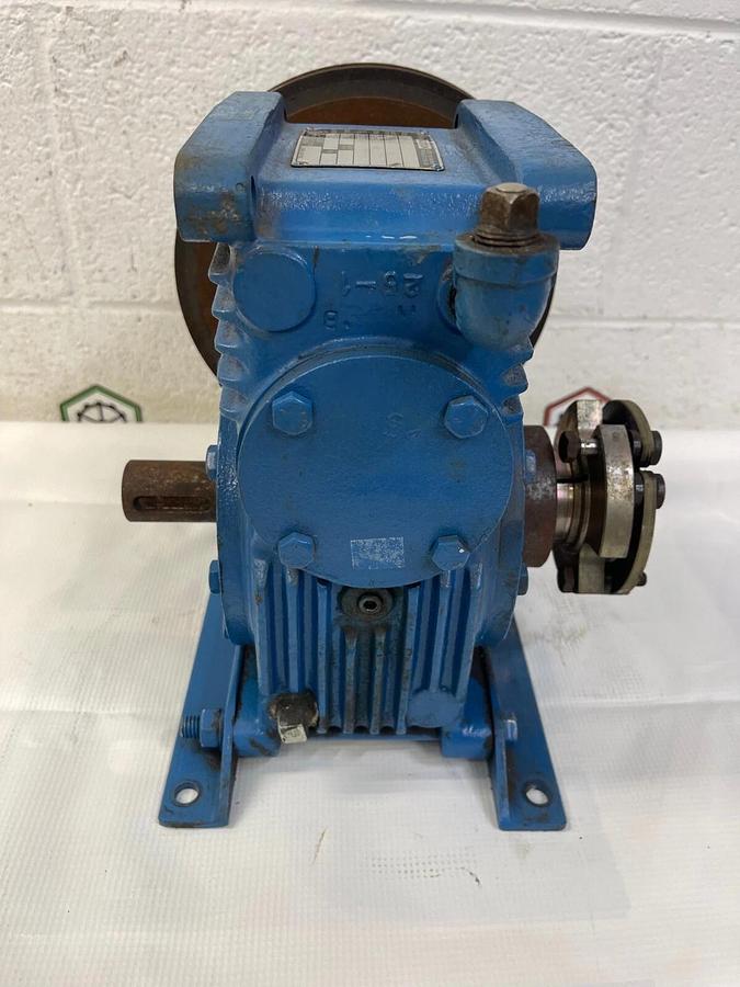 Used Textron HO25B868-3, Cone-Drive, Ratio 20:1 Speed Reducer
