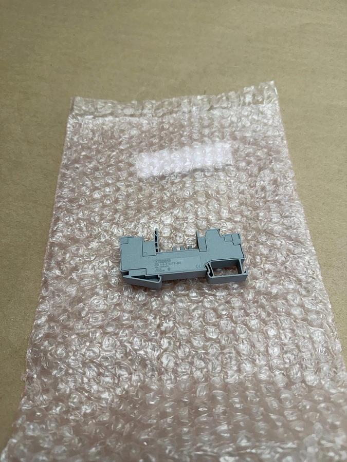 Phoenix Contact CB 1/6-2/4 PT-BE Base Element, Fuse Terminal Block *NEW*