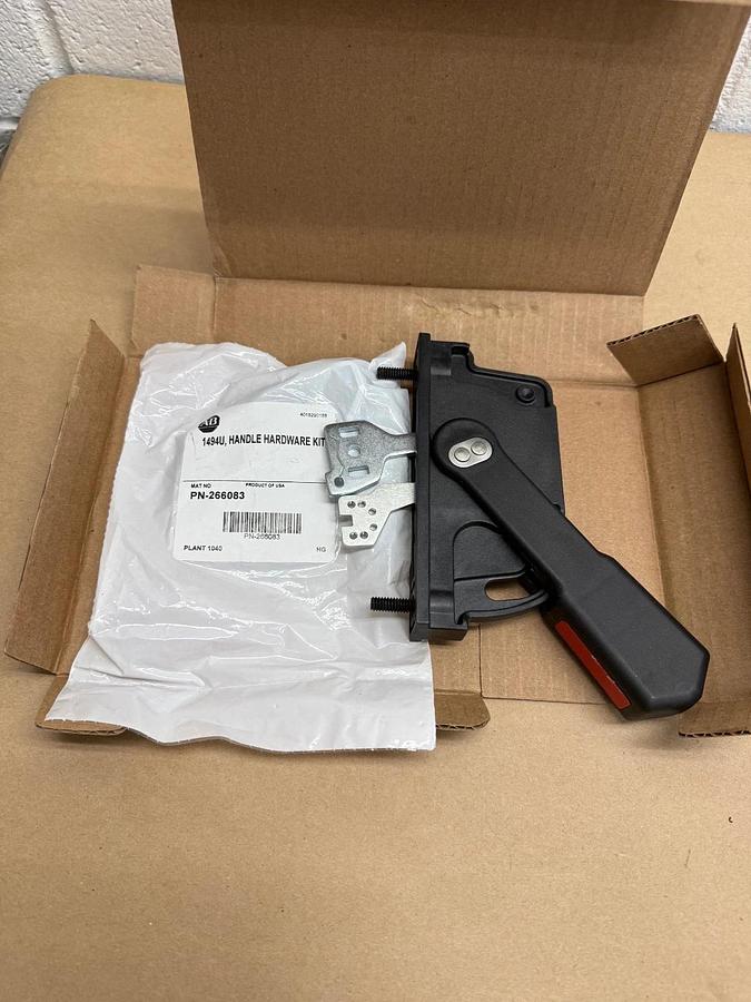 Used Allen-Bradley 1492-HP1 Series A, Molded Disconnect Handle (Small)