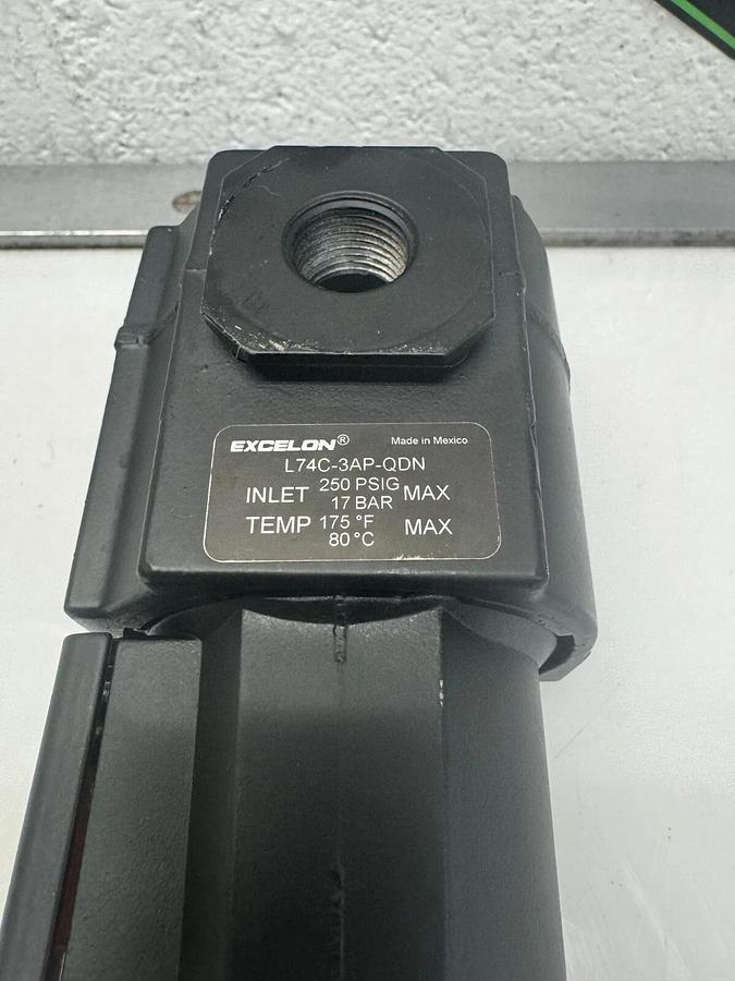 Used Norgren L74C-3AP-QDN Excelon, Pneumatic Lubricator