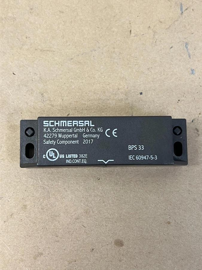 Used Schmersal BPS 33 Safety Component