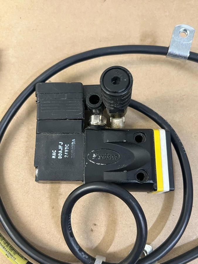 Used Nordson 1069207 24 VDC Solenoid Valve