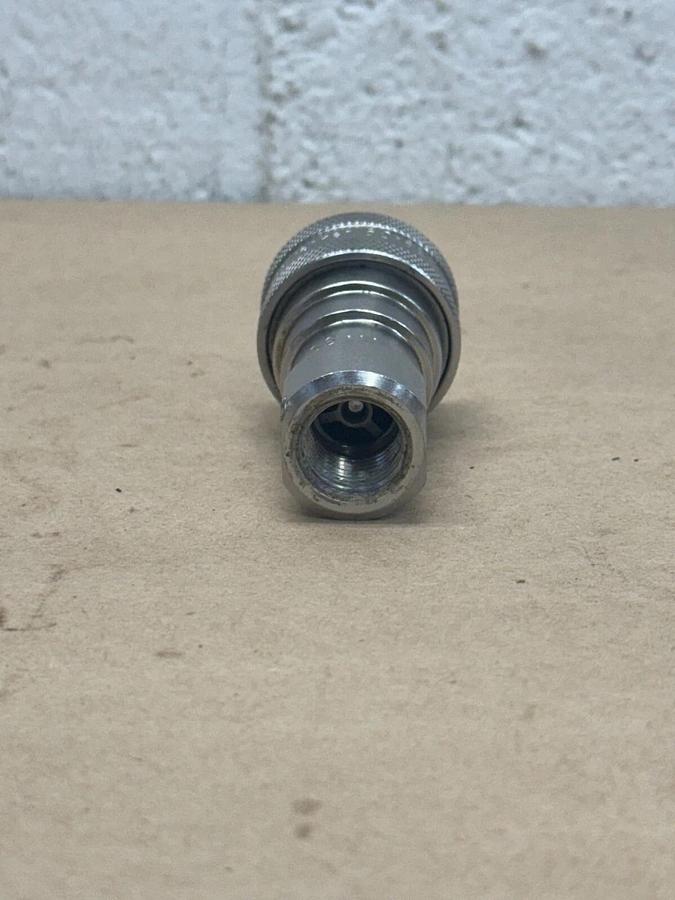 Used Parker SSH3-62 Quick Connect Socket