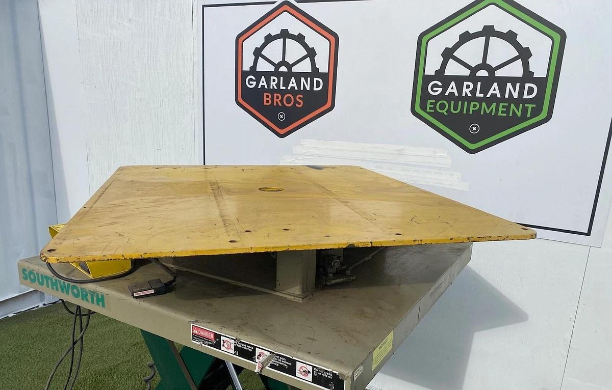 Used Southworth LS2-36 Scissor Lift Table 46”x54” Top, Rotates Clockwise 1400 lb Lift