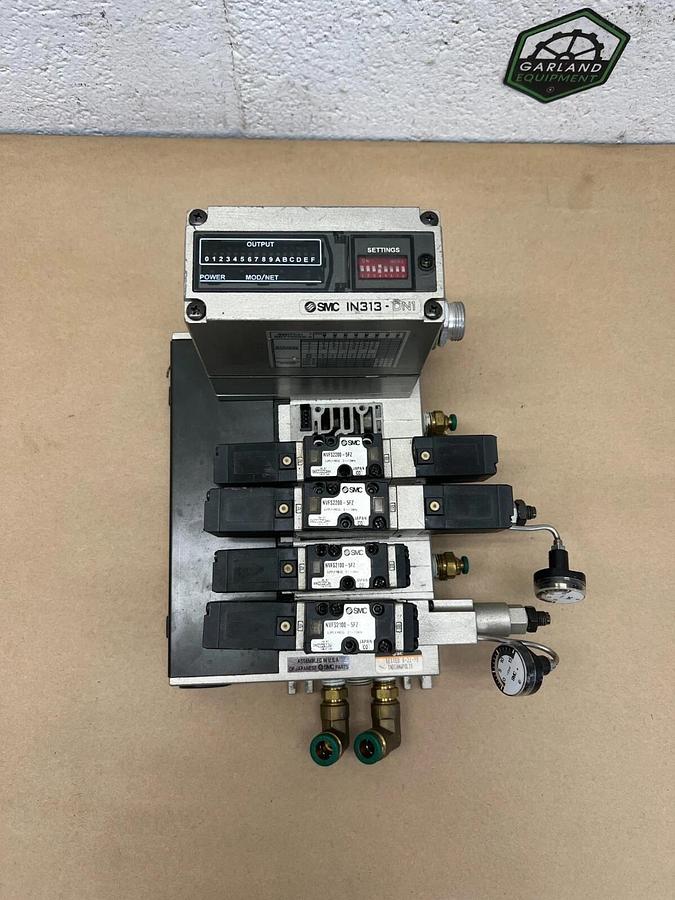 Used SMC IN313-DN1 Serial Interface w/ 5 Valve Stations (4 Valves Included)