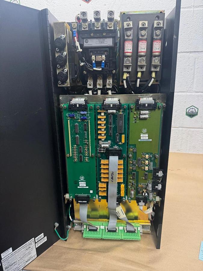 Allen Bradley 1392-A150-RE-MC-B-F2-D1-F4 High Performance AC Drive, Series B