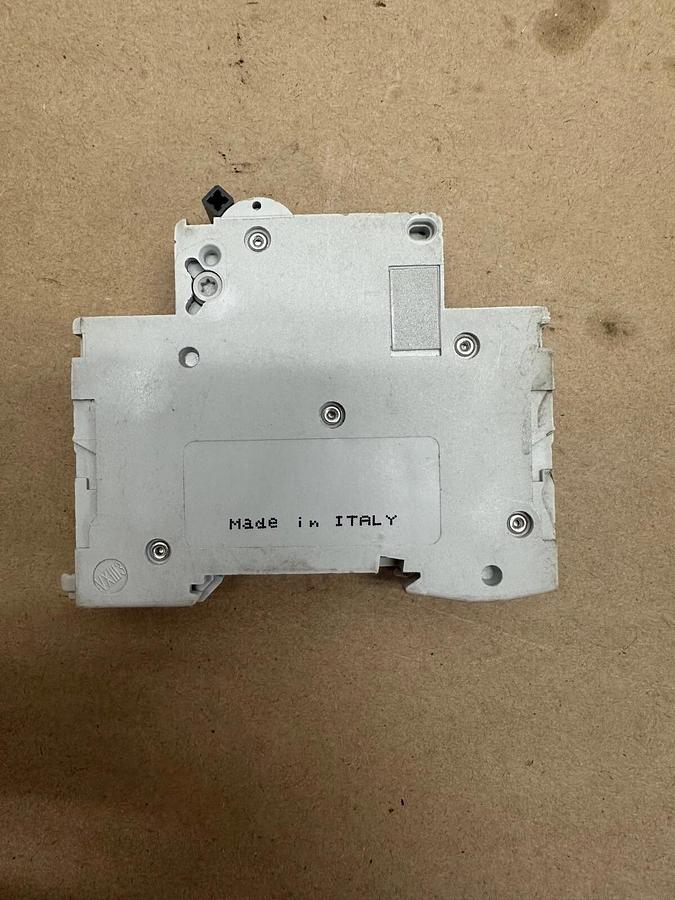 Used Schneider Electric 17417 C30A Circuit Breaker