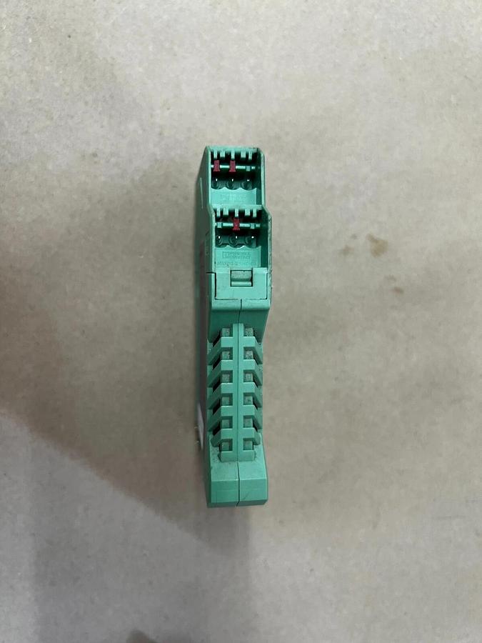 Used Red Lion Controls AAMA3535 Signal Conditioning Module