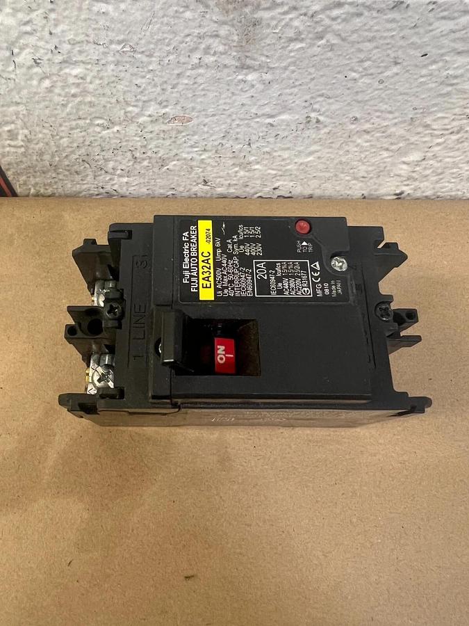 Used Fuji Electric EA32AC 20A Auto Breaker