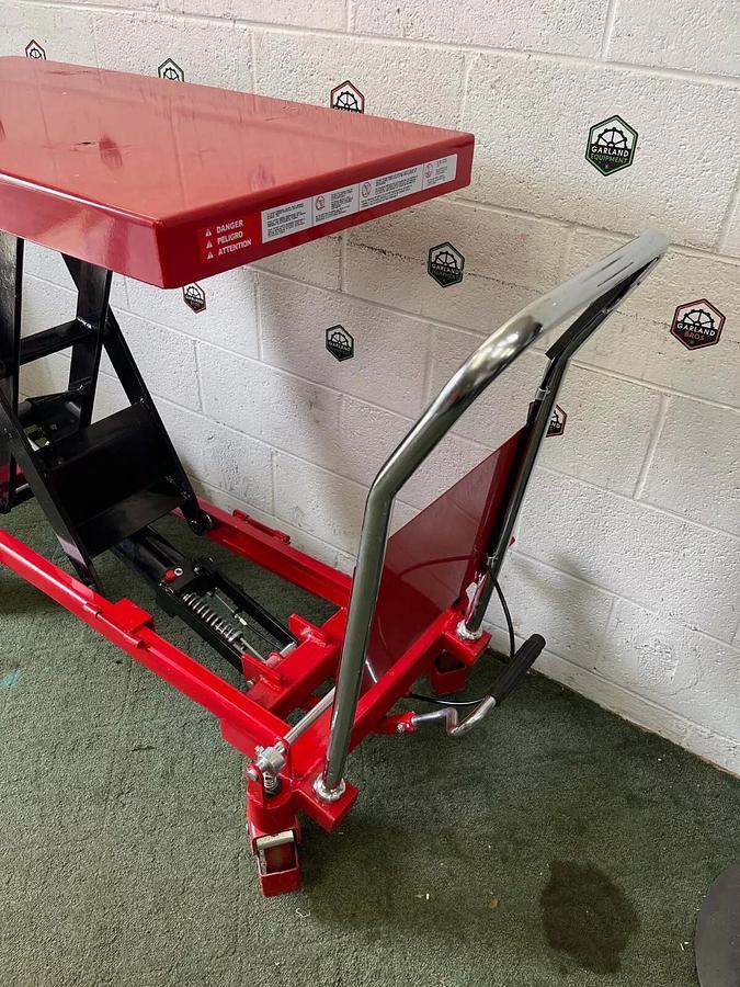 Used Dayton 6W804J Hydraulic Elevating Cart, 2000 lbs Capacity, with Manual