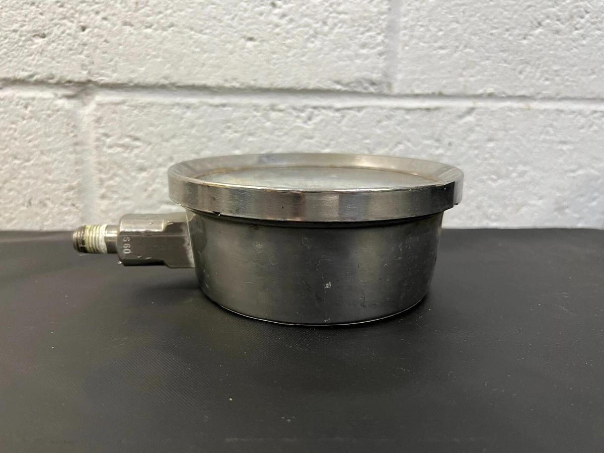 Used Solfrunt SST 316 Pressure Gauge PSI 60 dial # 33003