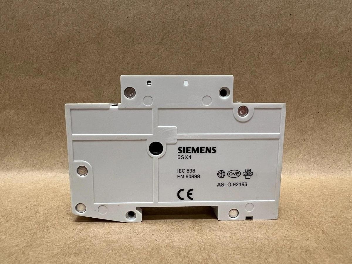 Used Siemens 5SX41 C16, 230/400V Circuit Breaker - Lot of 2