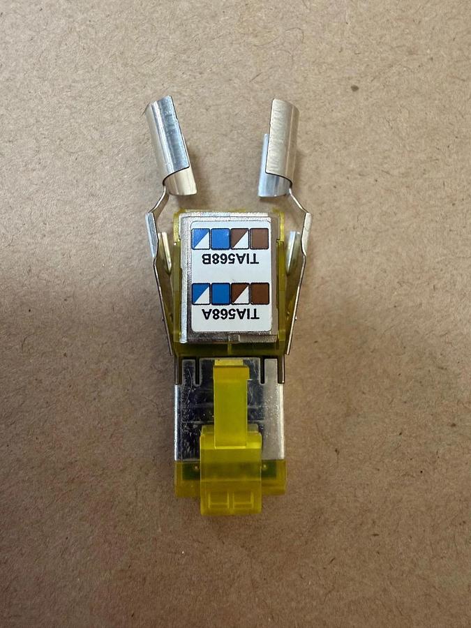 Used Phoenix Contact VS-08-RJ45-10G/Q RJ45 Connector *NEW*
