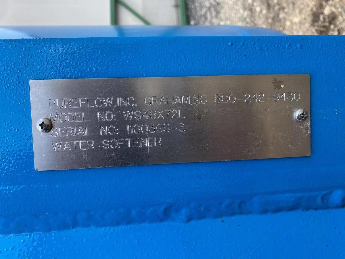 Used Quick Tanks Inc 560 Gallon Vertical Cylinder Liquid Storage Tank, 48”x72”