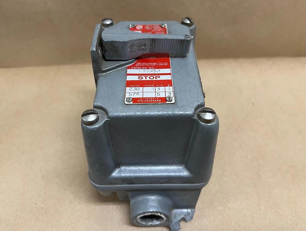 Used Killark FXSX53 Manual Motor Starter, 575V, 5Hp, Explosion Proof