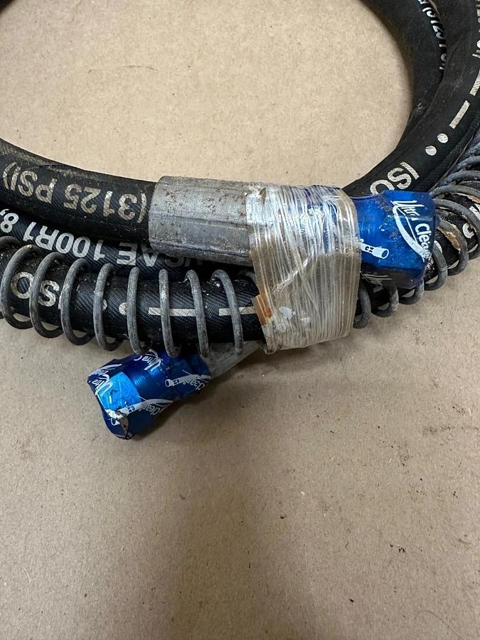 Used Parker 422, 5/16” Hose (3125 Psi) *NEW*