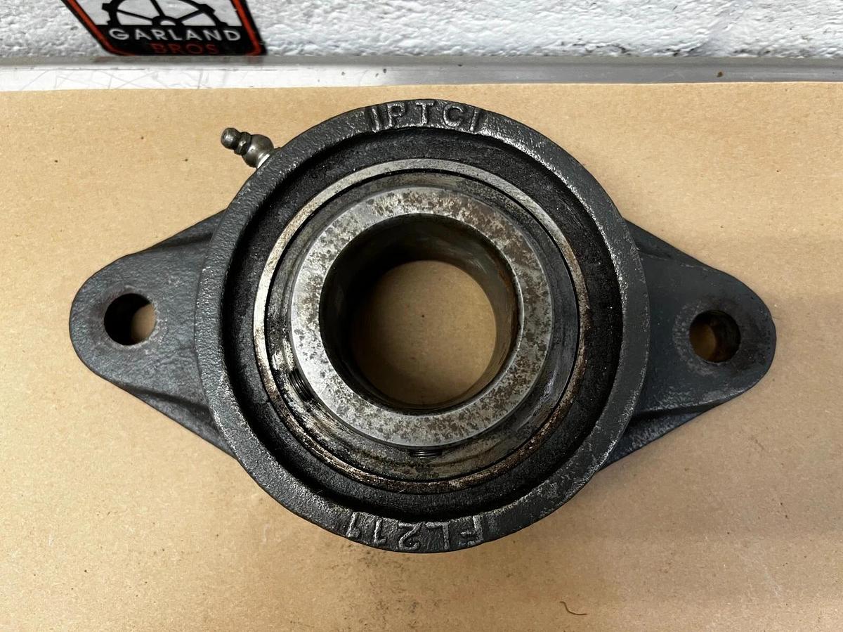 Used IPTCI FL211 Set Screw Bearing