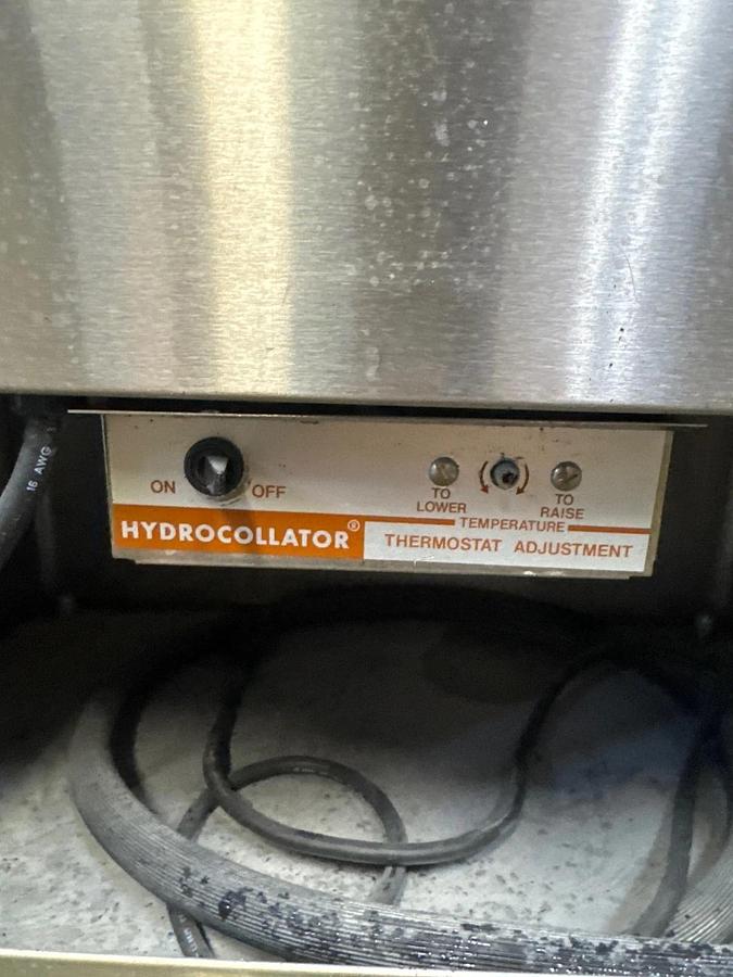 Used Chattanooga M-2 Hydrocollator Hot Water Pack, 120V, 60Hz, 1000W
