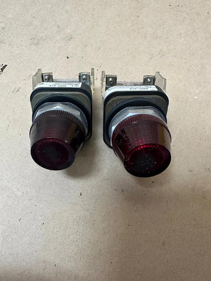 Used Allen Bradley 800T-Q10 Series T Pilot Light Red - Lot of 2
