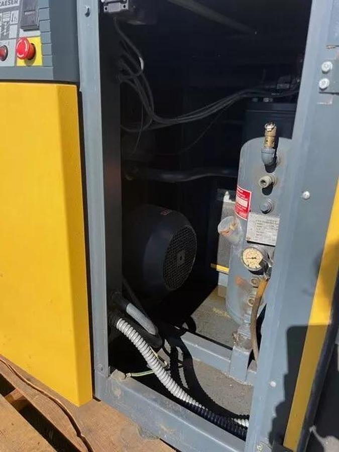 Used Kaeser AS 36 Rotary Screw Air Compressor, 30 HP, 110 PSIG, 135 RPM, MFG 1996