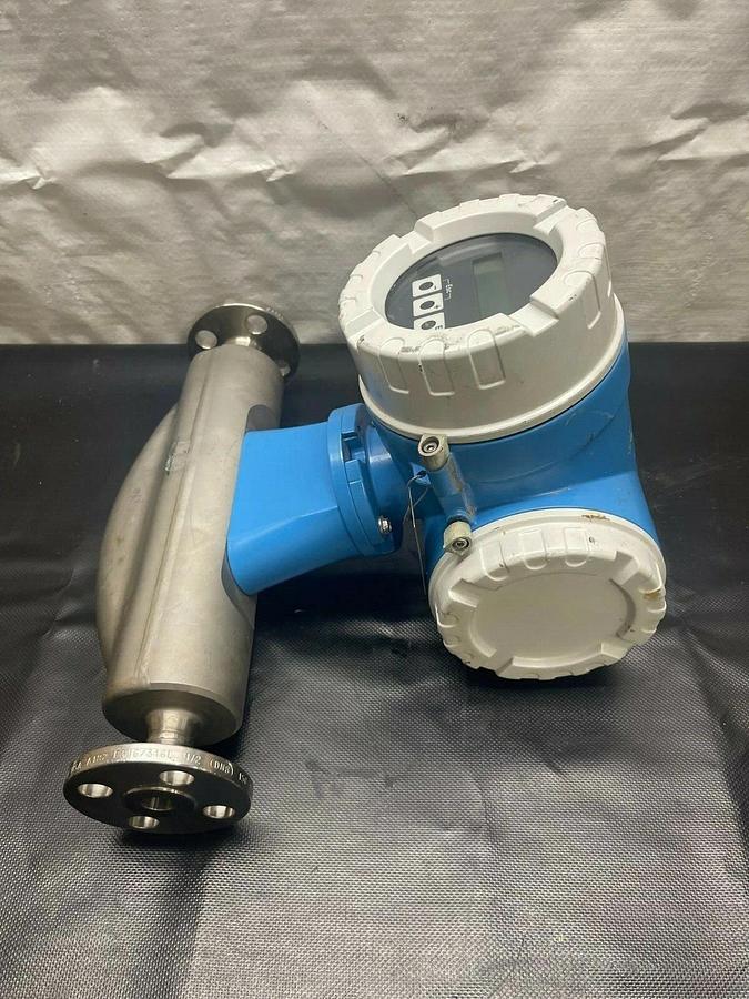 Used Endress+Hauser 80F08-4440/0 Promass 80 w/ 80F08-4440/0 Promass F Flow Meter