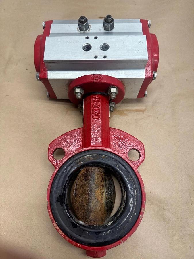 Used Bray 92-0830-11305-532 Double Acting Pneumatic Valve, 3” 2 Bolt Butterfly Valve