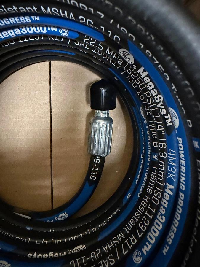 Used Oil-Air Products 4M3K-8FDLORX-8FDLORX-175 1/4” Hose Assembly *NEW*