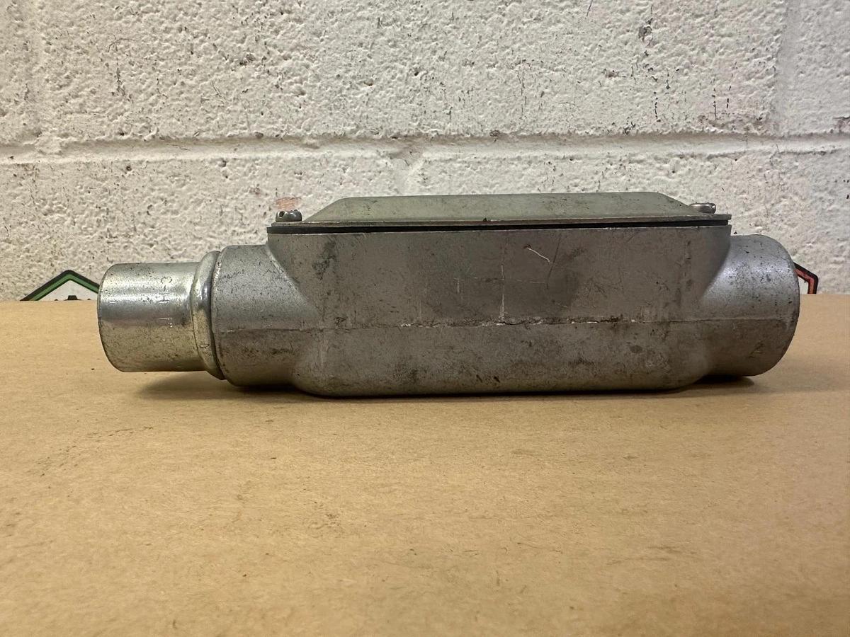 Used E30640 1” T Conduit UL
