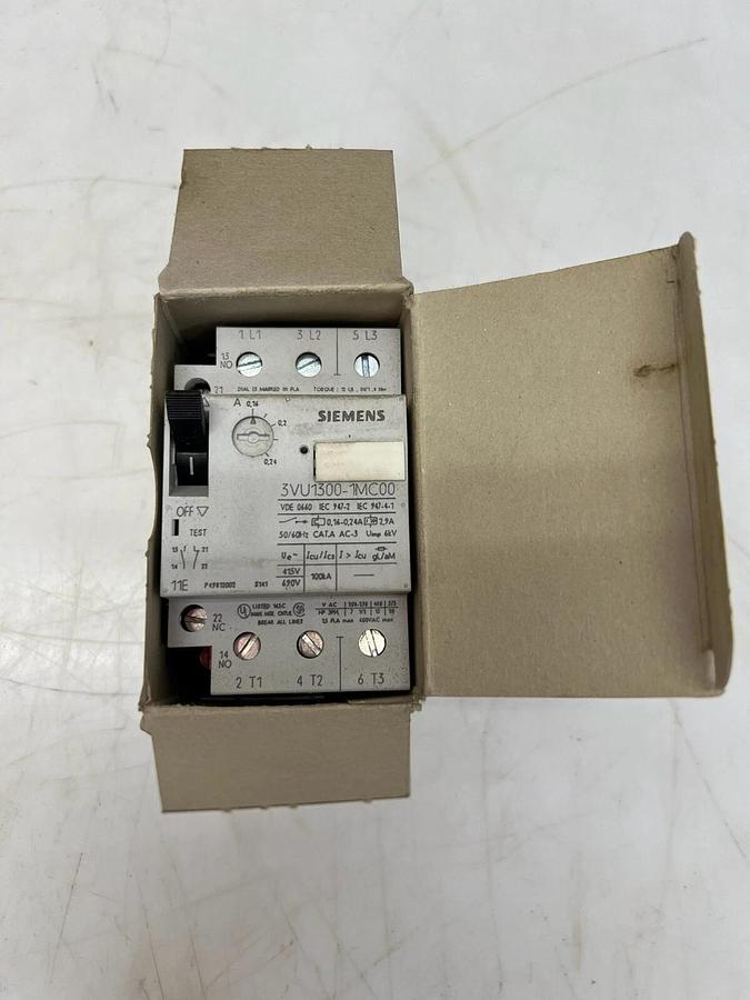 Used Siemens 3VU1300-1MC00 Circuit Breaker