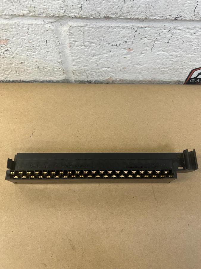 Used Thomas Betts 1771-WN Wiring Arm