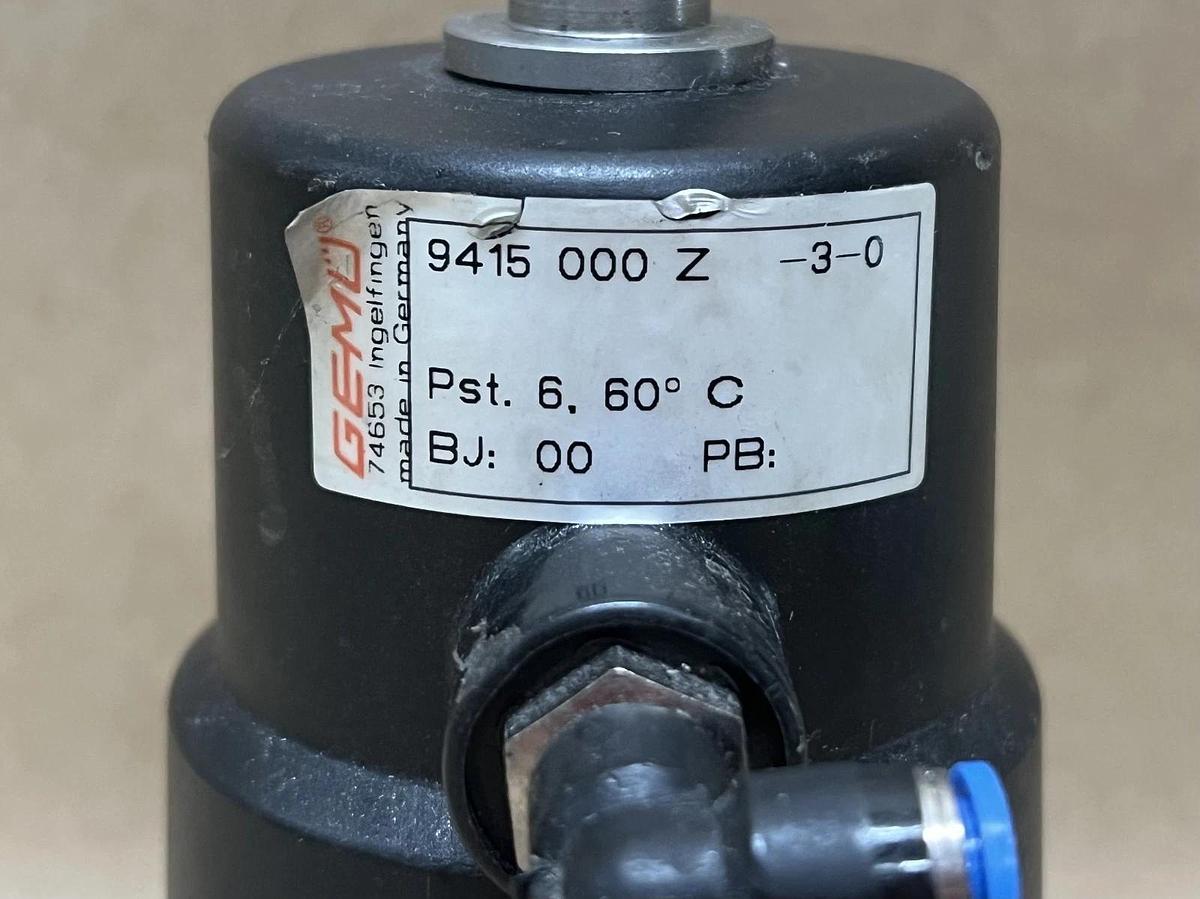 Used Gemü 9415 000 Z-3-0 Pneumatic Quarter-Turn Actuator